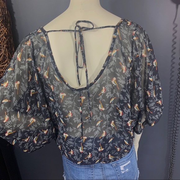 Birdseye bird print batwing crepe blouse/top - Picture 2 of 6